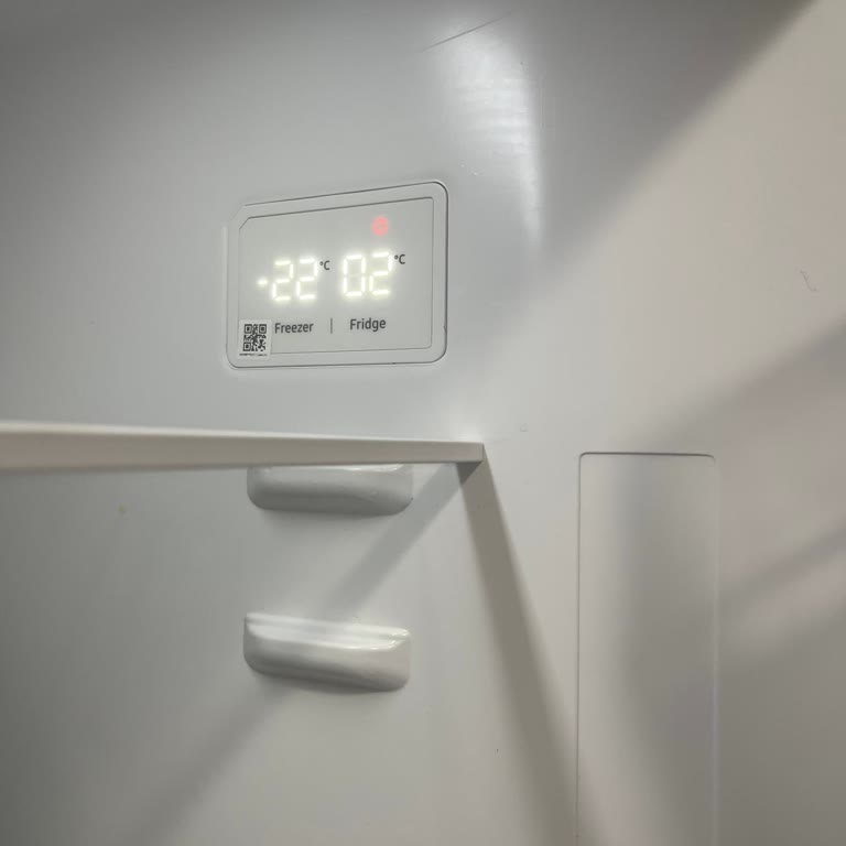 Buzdolabım Soğutmuyor, Kırmızı Alarm Yanıyor Ve Acil Tamir İstiyorum