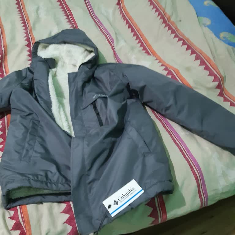 Yanlış Renk Ve Beden Montu Gönderildi, İletişim Kurulamıyor