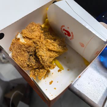 Popeyes Siparişinde Gecikme, Yanlış Soğuk Ürün Ve Kısmi İade