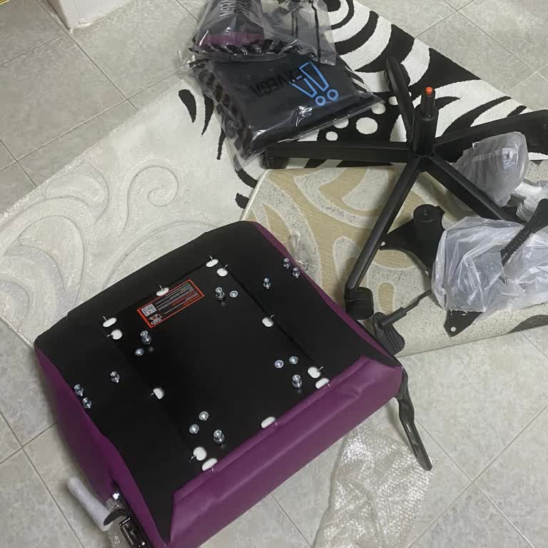 Exvega Ayak Uzatma Aparatı Eksik, Koltuk Yuvaları Açılmamış Ve Müşteri Hizmetleri Yanıtsız