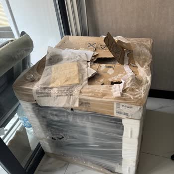 Arçelik Fırının Kutu İçindeki Göçük İçin Değişim Talebi