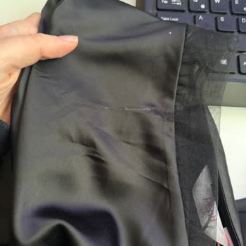 Yapışkan İzli Ve Simli Penti Ürünü Kalite Kontrol Hatası