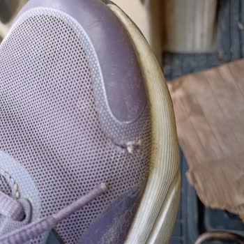 Adidas Ayakkabısı Kenardan Yırtıldı, Trendyol İade İsteğini Reddetti