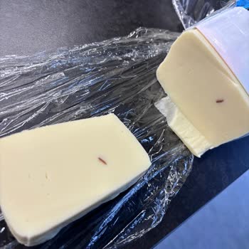 Kaanlar Kaşar Peynirinde Yabancı Cisim Bulundu Ve İade Talebi