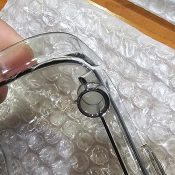 Kırık Şeffaf Plastik Ayakkabılık Teslim Edildi, Ücret İadesi Talebi