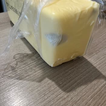 Tarih Geçmemiş Kaşar Peynirinde Küf Sorunu