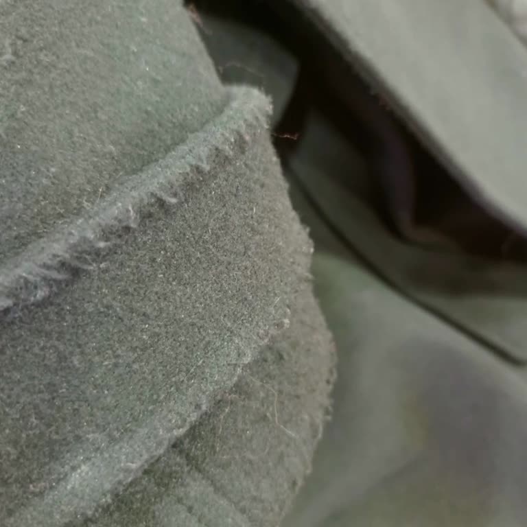 Bershka Paltonun Hızlı Tüylenmesi Ve Kalite Sorunu