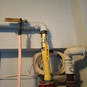 Türk Telekom'da Altyapı Çalışması Tamamlanmadığı İçin Kesintili İnternet Ve Uzun Süreli Mağduriyet