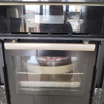 13 Yıllık Fırınımın Cam Kapağı Patladı, Yedek Parça Bulunamıyor