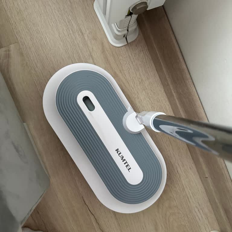 Kumtel Hwsm-01 Şarjlı Mop'ta Su Haznesi Kapağı Eksik, Müşteri Hizmetlerine Ulaşılamıyor