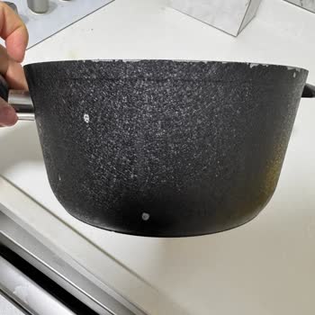 Madame Coco Düzce Mağazasından Alınan Tencerenin Kısa Sürede Soyulması Ve Ayıplı Ürün İadesi Talebi