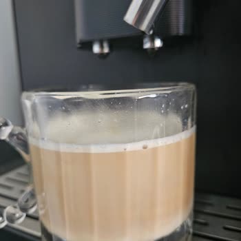 Grundig KVA 8230 Kahve Makinesinde Süt Ilık Ve Köpüksüz Sorunu