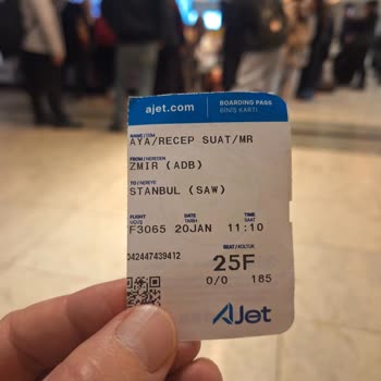 2 Saat Gecikme, Su İkramı Yokluğu Ve Bagaj Beklemesi İçin Tazminat Talebi