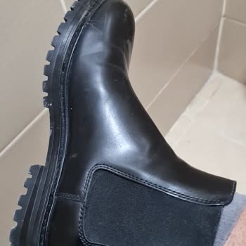 Zara Botunda Tekler Farklı Modellerden