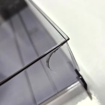 Outlet Ürününde Çatlak Su Haznesi Ve Ücretsiz Değişim Talebi