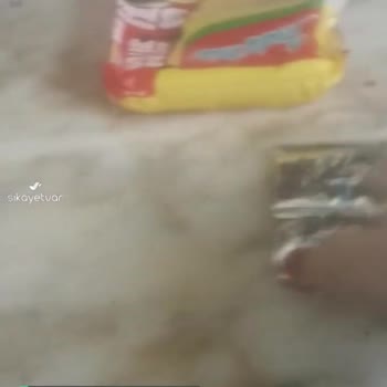 İndomie 5'li Avantaj Paketinden Yağ Çıkmaması