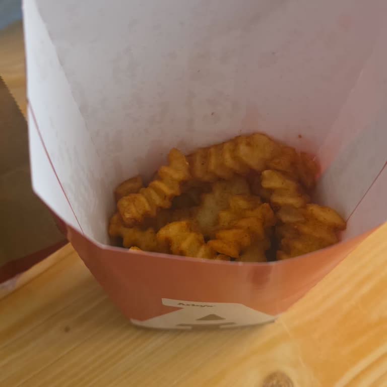 Arby's Şubesinde Bozulmuş Patatesler Sağlık Tehlikesi Yaratıyor