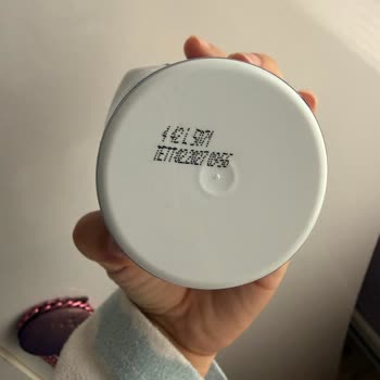 Vivident Cube Sakızının Aniden Erimesi Ve Yanıcı Nane Kokusu