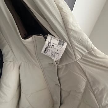 DeFacto'dan Aldığım İkinci Mont Eksik Gönderildi Ve Çözüm İstiyorum