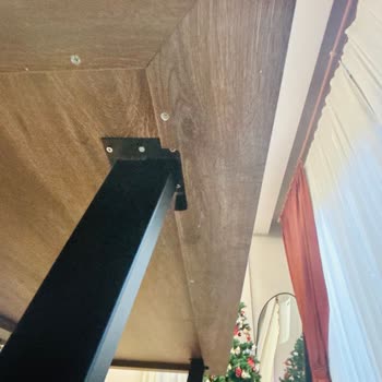 Kelebek Mobilya’da Garanti Kapsamındaki Masanın Şişmesi Ve Çatlaması İçin 17.500 TL Değişim Ücreti