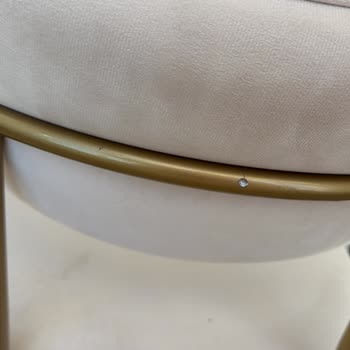 Geciken Teslimat, Kirli Ve Yırtık Yanlış Ürün Şikayeti