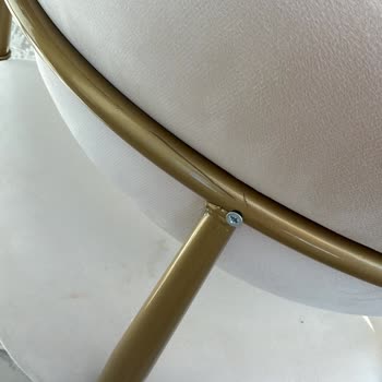 Geciken Teslimat, Kirli Ve Yırtık Yanlış Ürün Şikayeti