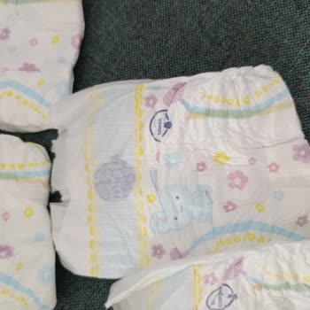 Molfix Bebek Bezi Sürekli Sızdırıyor Ve Üstü Başı Batıyor