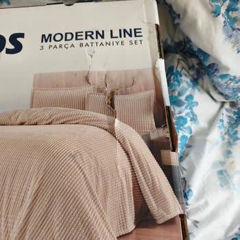 Kırık Ve Islak Paketleme Nedeniyle Battaniye Seti Hasarlı Geldi