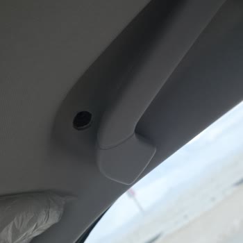 Garenta'da Kırık Koltuk Tutamacı Suçlaması Ve İade Edilmeyen Yakıt Ücreti