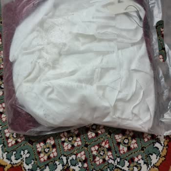 Özensiz Paketleme Ve Lekeli Elbise Nedeniyle Hayal Kırıklığı