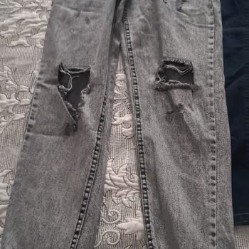 İlan Edilen Sıfır Ürün Yerine Kullanılmış Kıyafet Gönderildi