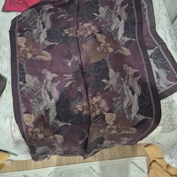 Ed Scarf Ürünün Rengi, Sitede Gördüğüm Ve Satın Aldığım Ürünle Hiç Uyuşmuyordu