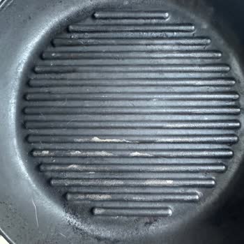 Lava Markalı Tava Kaplaması Beş Kullanımda Soyuldu, Değişim Talep Ediliyor