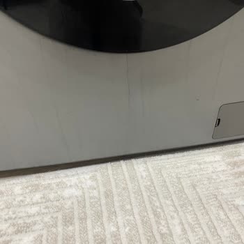 Beko Çamaşır Makinesinde Kapağın Altındaki Su Lekeleri Garanti Dışı