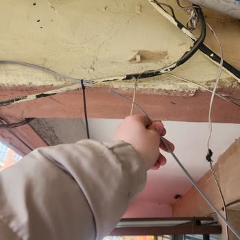 Sancaktepe Gülbahar Sokakta Fiber Altyapısı Yarım Bırakıldı: Acil Tamamlanması Gerekiyor