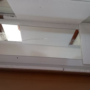 Gardırop Aynası Kırık Ve Hasar Bildirimi Yapılamıyor