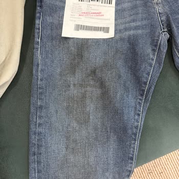 Mavi Pantolon Yıkama Sonrası Leke; Değişim Ve İade Talebim Reddedildi