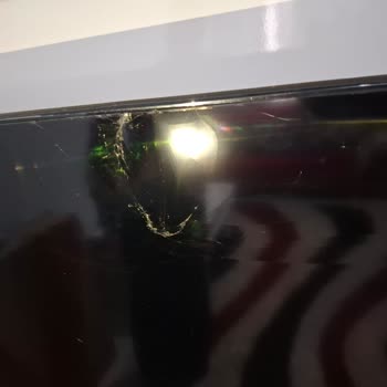 Kırık Panelli Televizyonun Raporda Adres Eksikliği Nedeniyle Çözüm Bulamaması