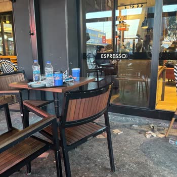 Bursa Anatolium Nero Şubesinde Sürekli Temizlik Sorunu