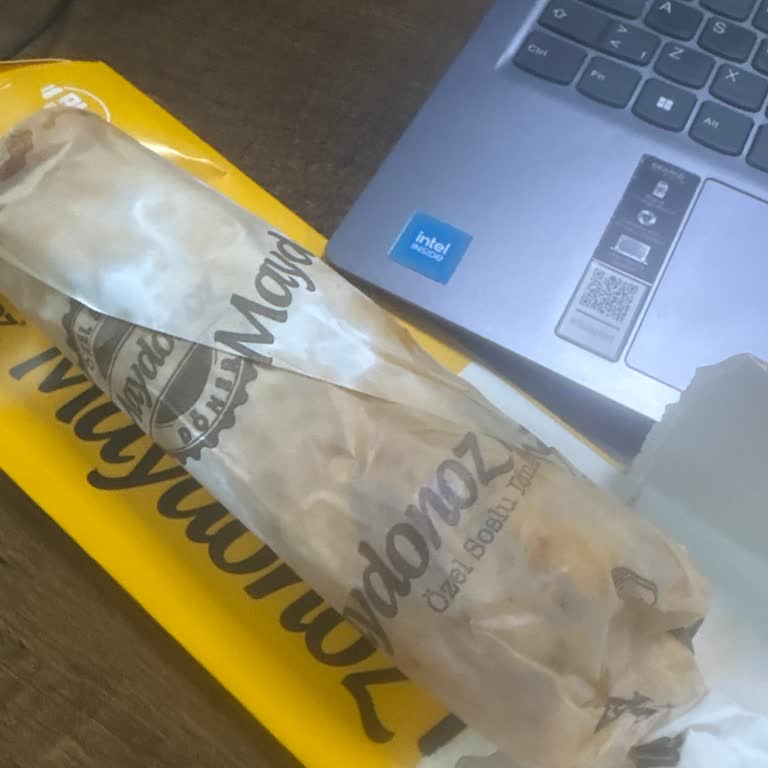 Yağlı Dürüm Ve Şubenin Savunmacı Tavrı