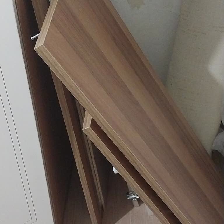 Şifonyer Ve Makyaj Masası Eksik Gönderildi, 2 Aylık Bekleme