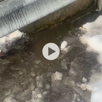 Maltepe Emek Caddesi Yol Çökmesi Ve Su Akışı Sorunu Çözülmedi