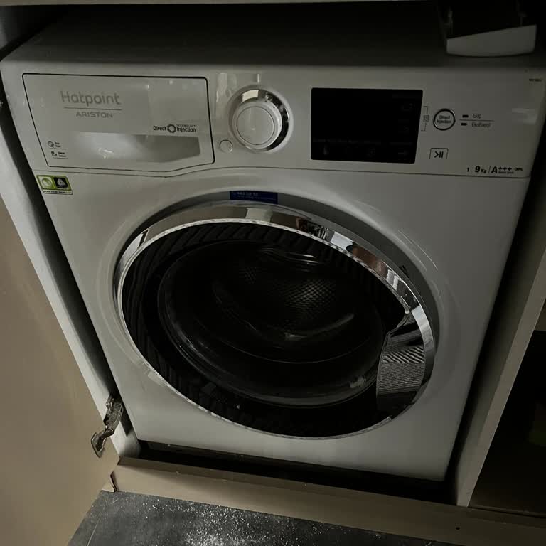Hotpoint Ariston Çamaşır Makinesinde Parça Ve Servis Bulunamaması Mağduriyet Yaratıyor