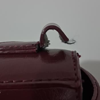 Boyner Bordo Çantanın Kulpu Kısa Sürede Koptu, Mağaza Çözüm Sunmadı