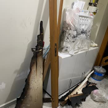 Altus Kurutma Makinesinin Çalışırken Çıkardığı Yangın, Maddi Hasar Ve Sorumluluk Reddi