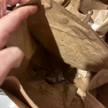 McDonald's Eksik Ürün Ve Dökülmüş İçecek Nedeniyle Müşteri Temsilcisinde İletişim Sorunu