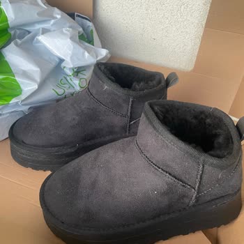 UGG Platform Botunun Büyüklüğü Ve Kalite Sorunu Nedeniyle İade Talebi Reddedildi