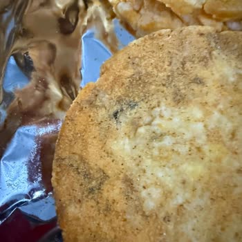 Eti Gong Ürününün İçindeki Siyahlıklar Ve Firma Yanıtı Eksikliği