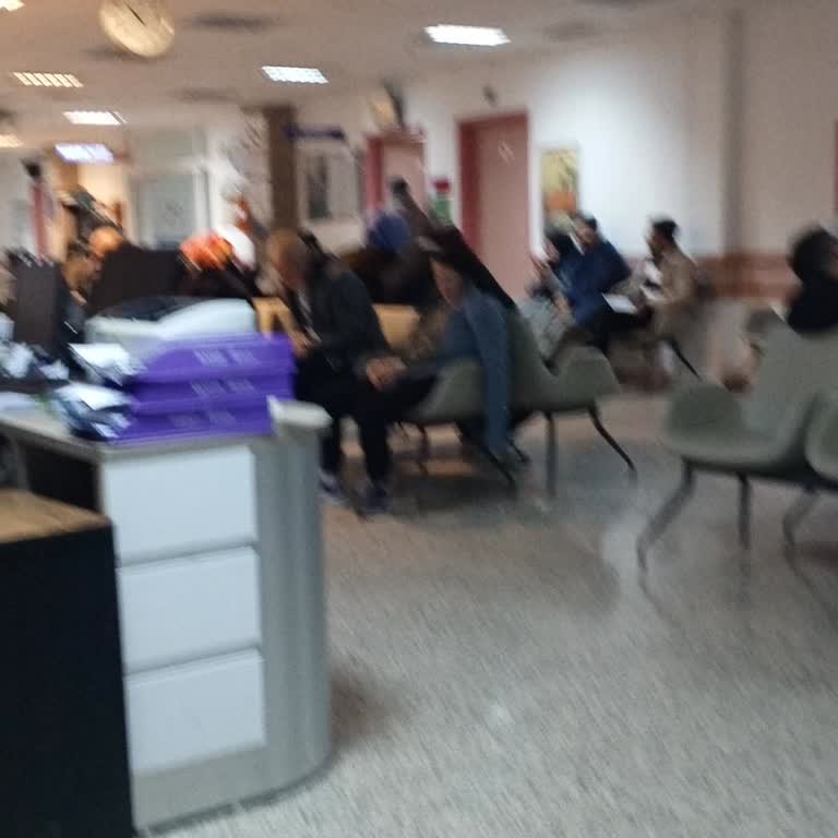Fethiye Devlet Hastanesi Acil Servisinde Tek Doktor Yüz Hastayı Bekletiyor