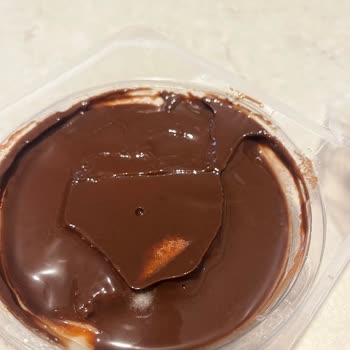 BİM Supangle Üzerinde Küf Görülmesi Ve Gıda Güvenliği Endişesi